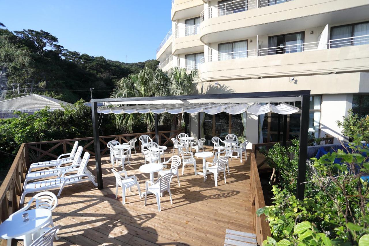 Kerama Beach Hotel Zamami Exteriör bild